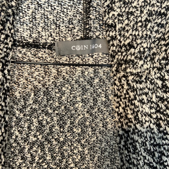 Women's Black and White Open Front Sweater - Picture 2 of 5